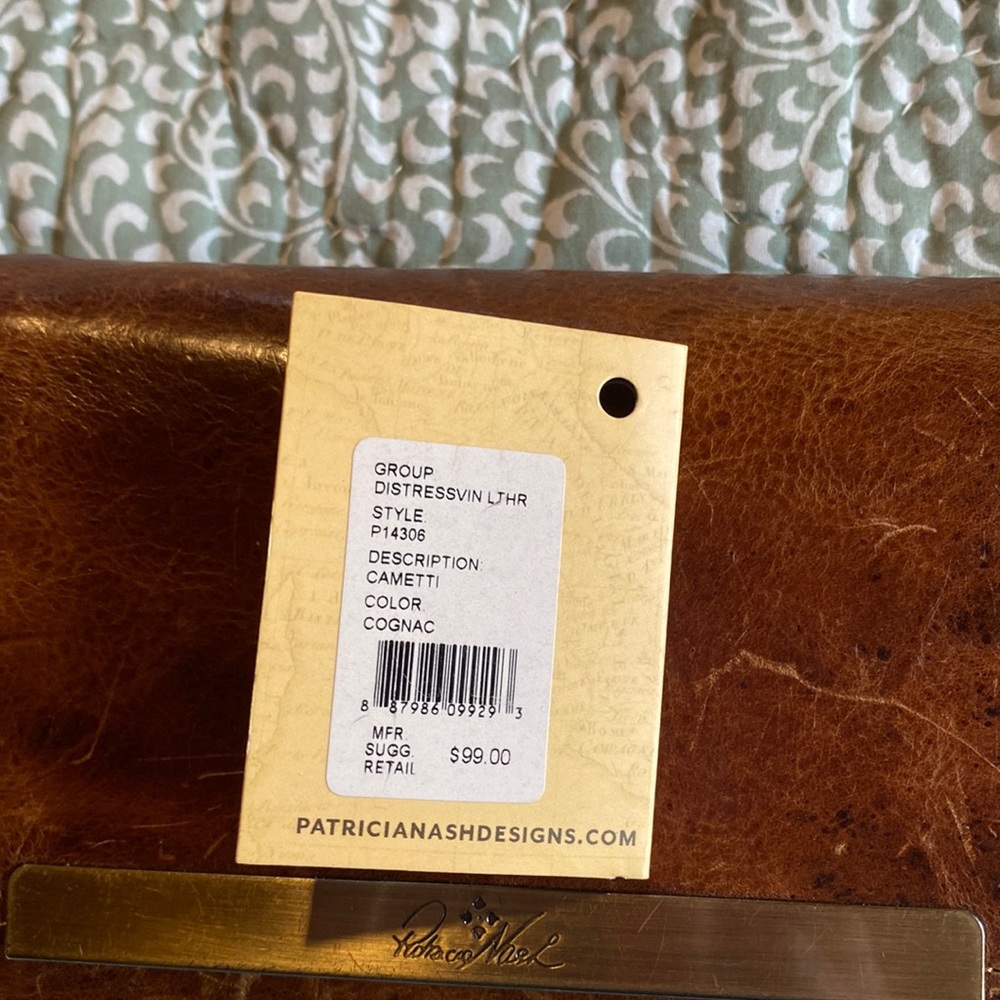 Patricia Nash Cametti Distressed Vintage Cognac Brown Leather TriFold Wallet